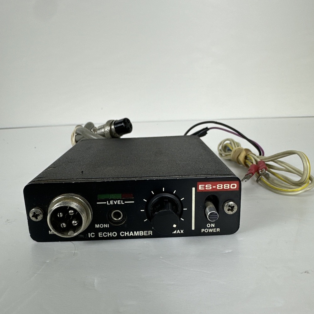Es-880 Echo‎ Chamber